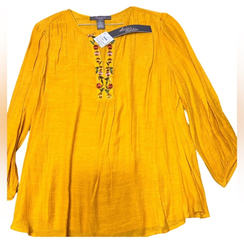 NWT embroidered tunic top. Size XL.   177W